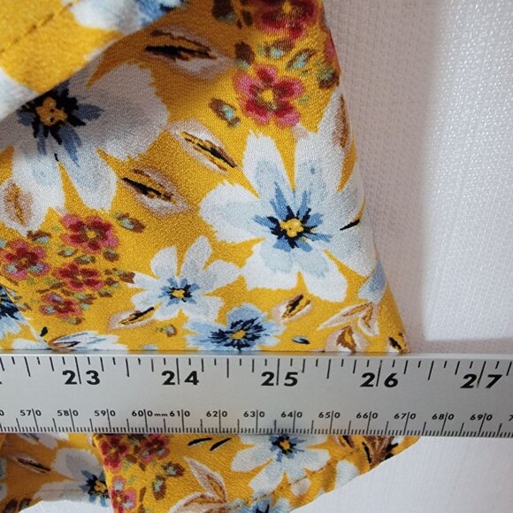 Time and Tru Womens Tunic Top Plus Size XL 16/18 Yellow Floral Ruffled Peplum - Picture 8 of 12